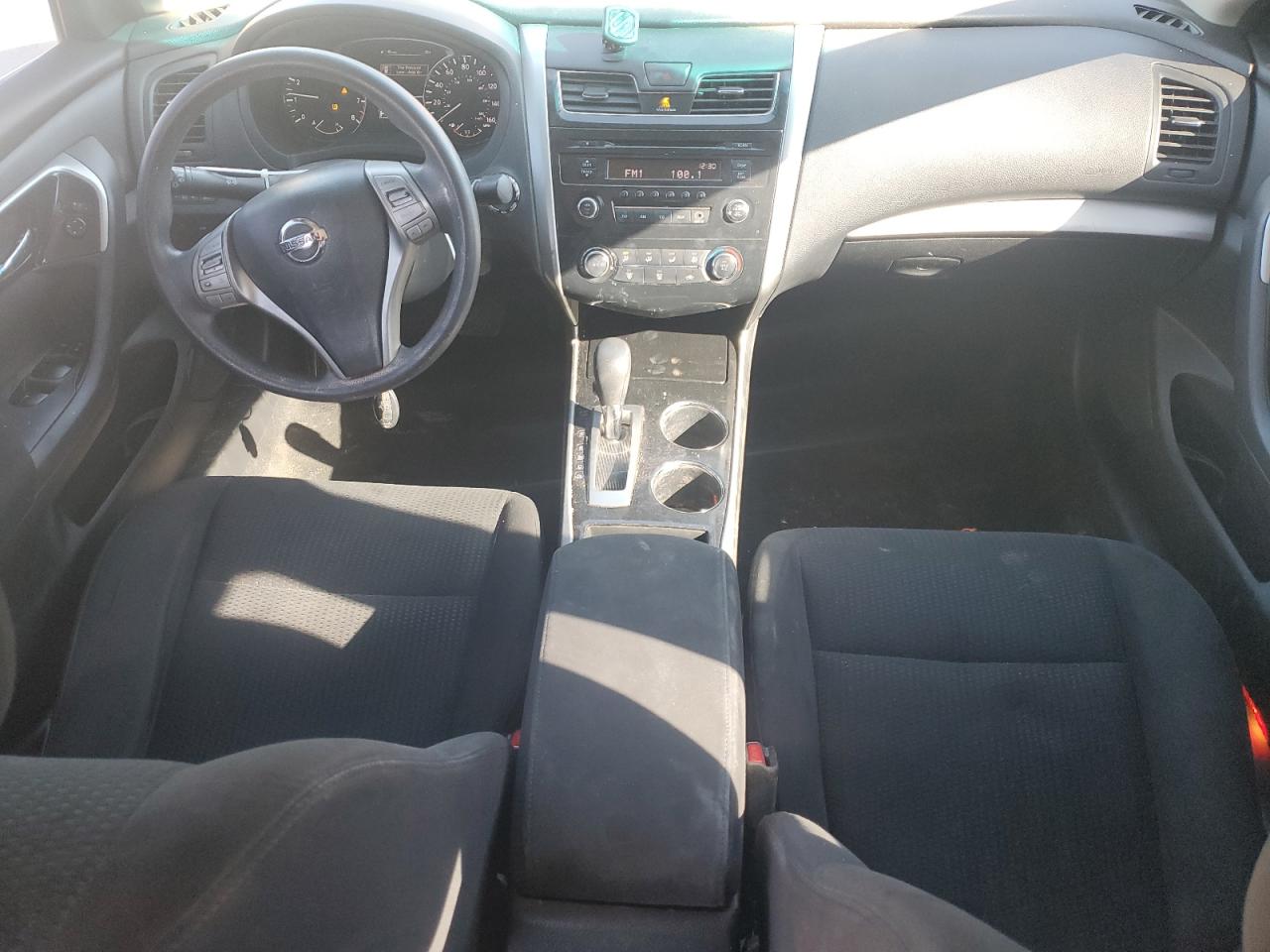 2014 Nissan Altima - Image 8