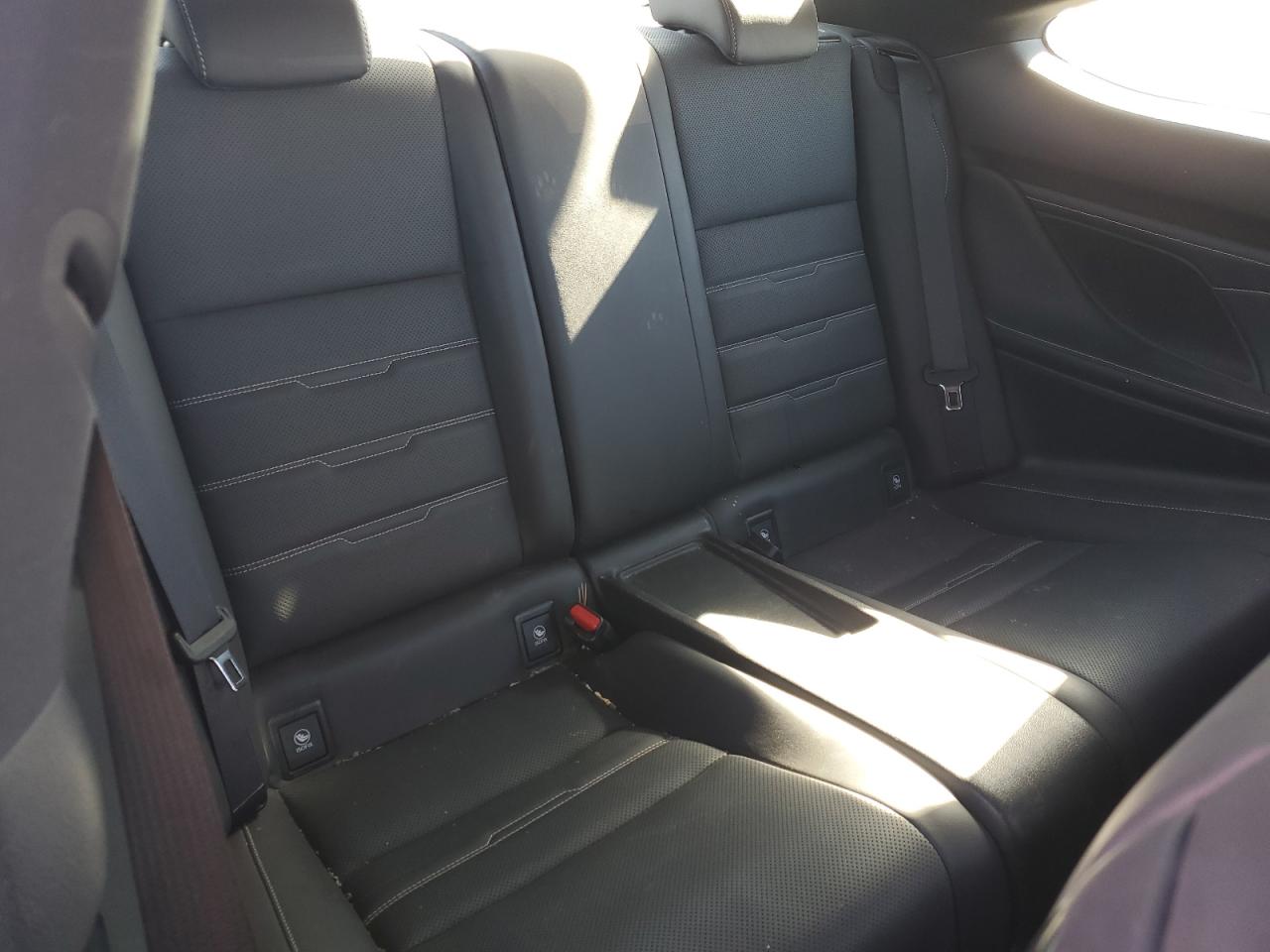 2016 Lexus RX - Image 10