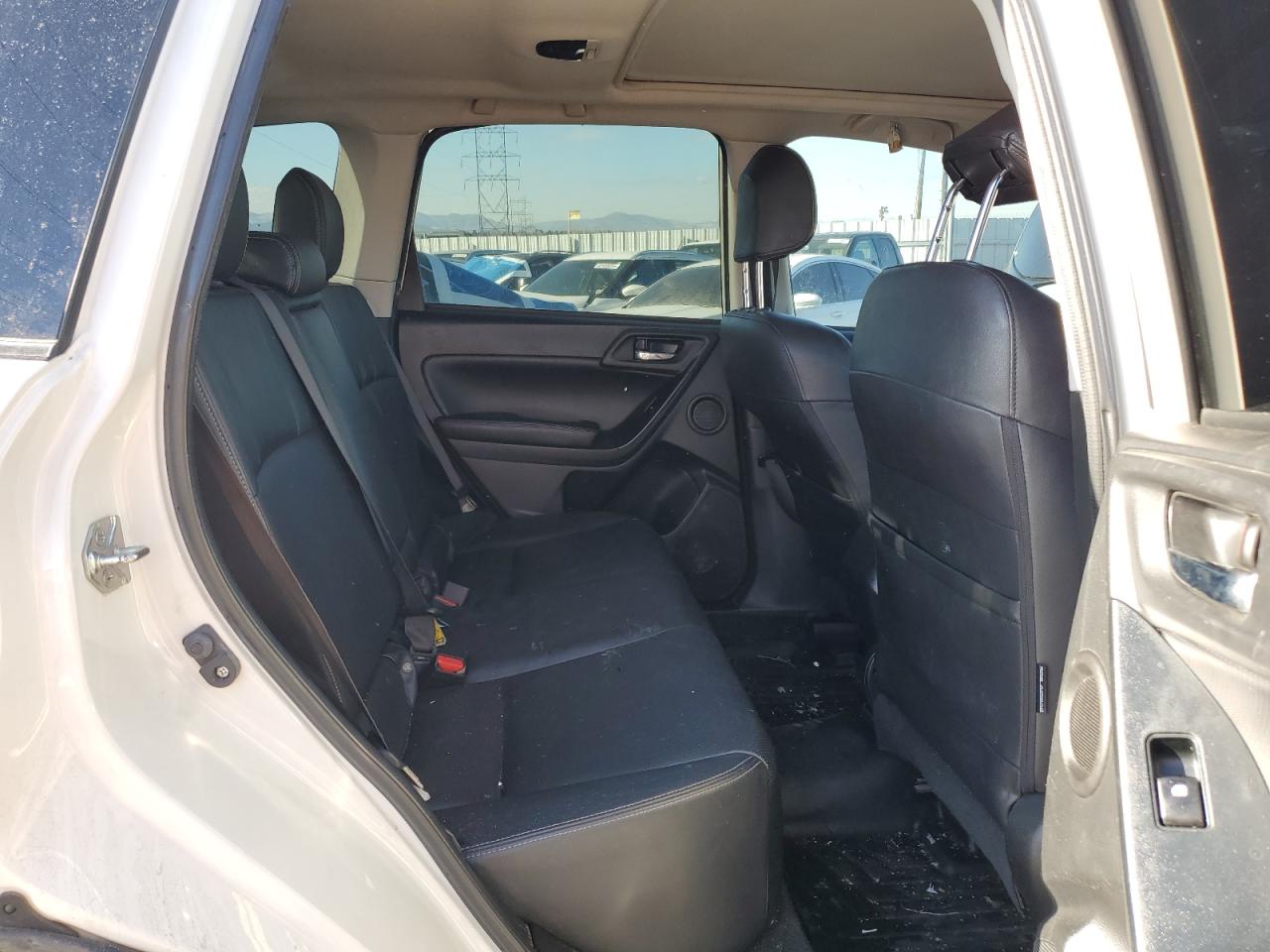 2014 Subaru Forester - Image 11