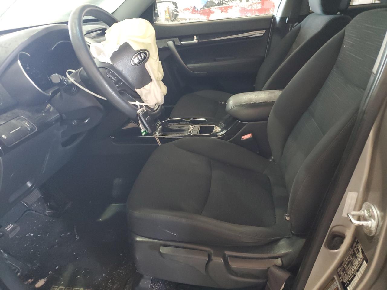 2014 Kia Sorento - Image 7