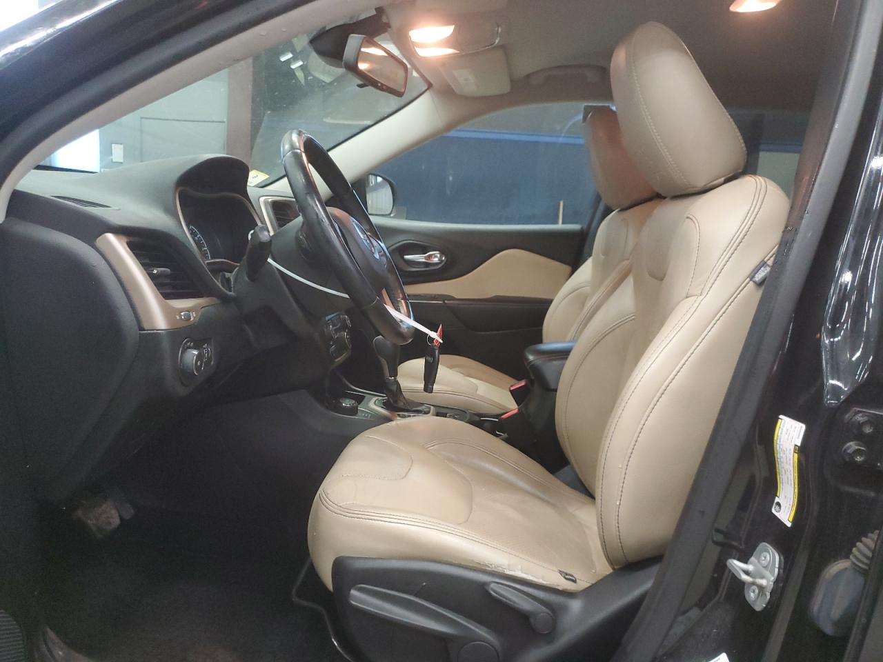 2014 Jeep Grand Cherokee - Image 7
