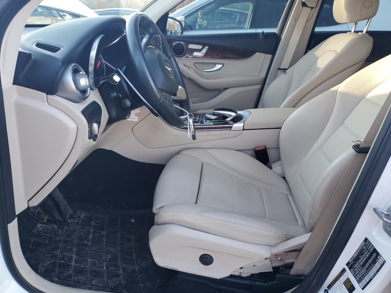 2018 Mercedes-Benz GLC - Image 7