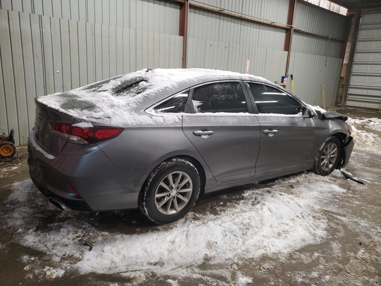 2018 Hyundai Sonata - Image 3