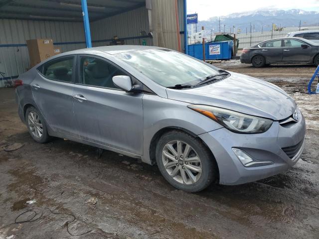 Седани HYUNDAI ELANTRA 2015 Сріблястий