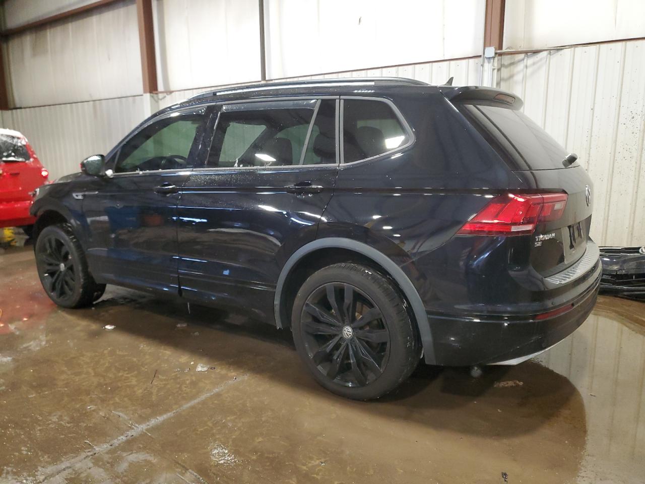 2021 Volkswagen Tiguan - Image 2