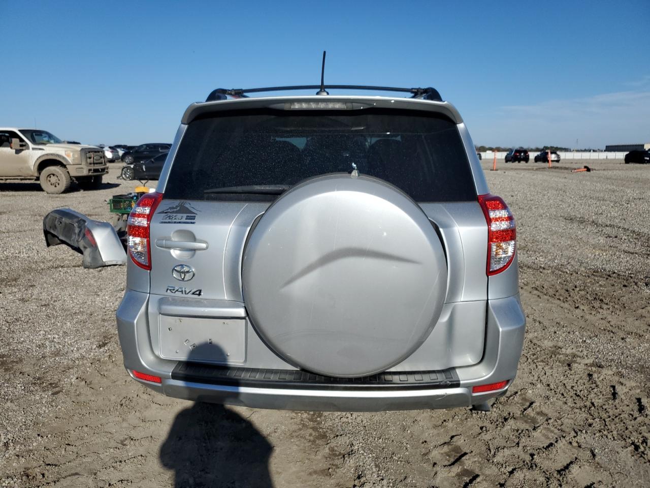 2011 Toyota RAV 4 - Image 6