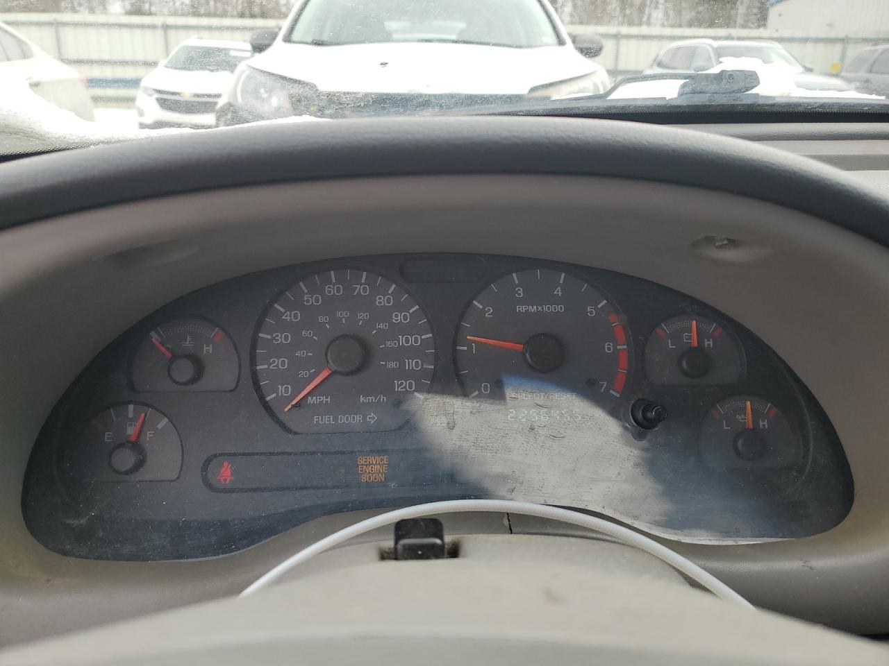 1999 Ford Mustang - Image 9