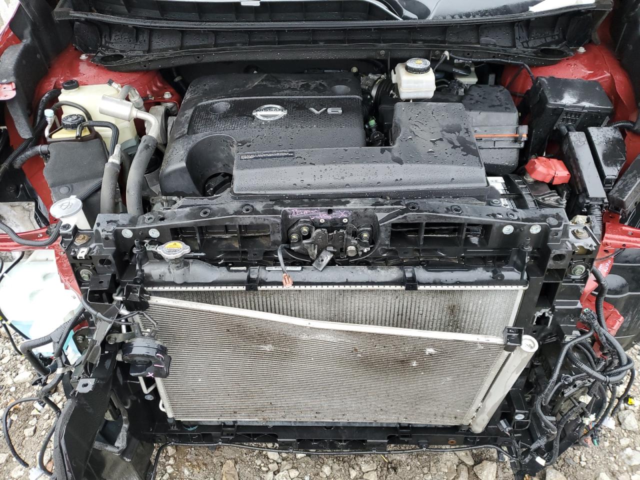 2015 Nissan Murano - Image 11