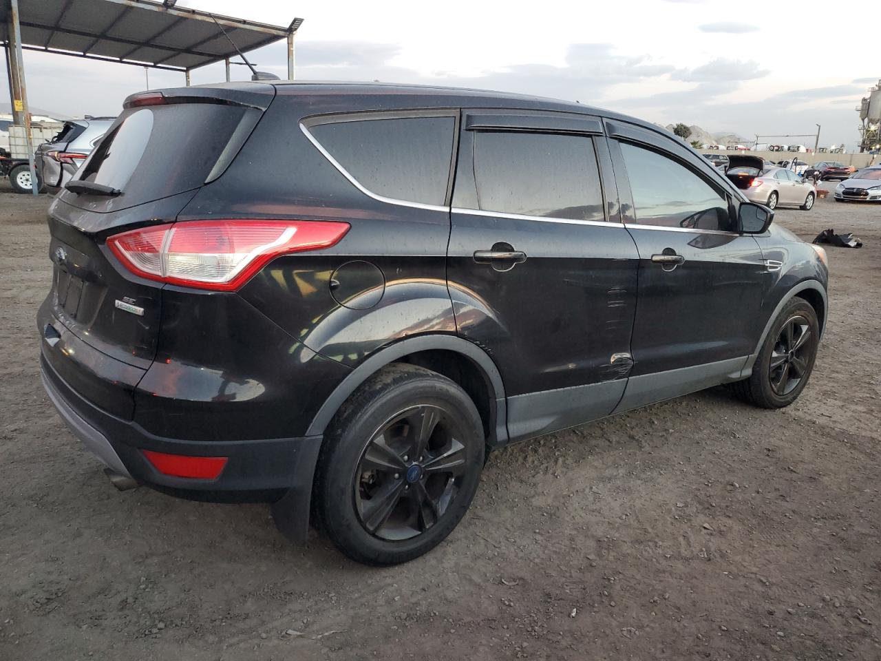 VIN 1FMCU0GX3GUC13852 2016 FORD ESCAPE no.3