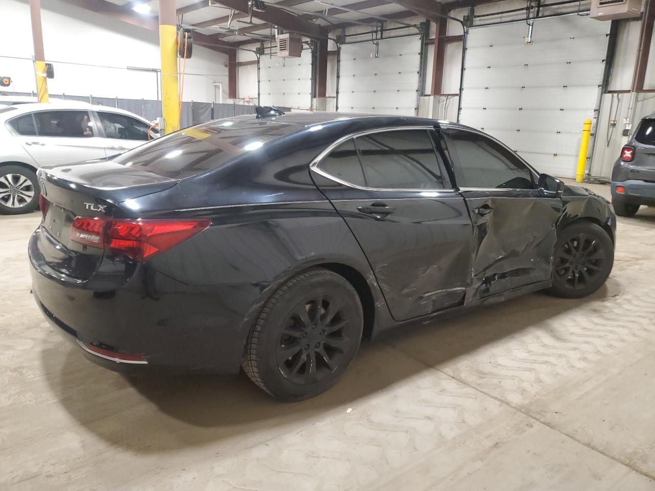 VIN 19UUB1F37FA029146 2015 ACURA TLX no.3