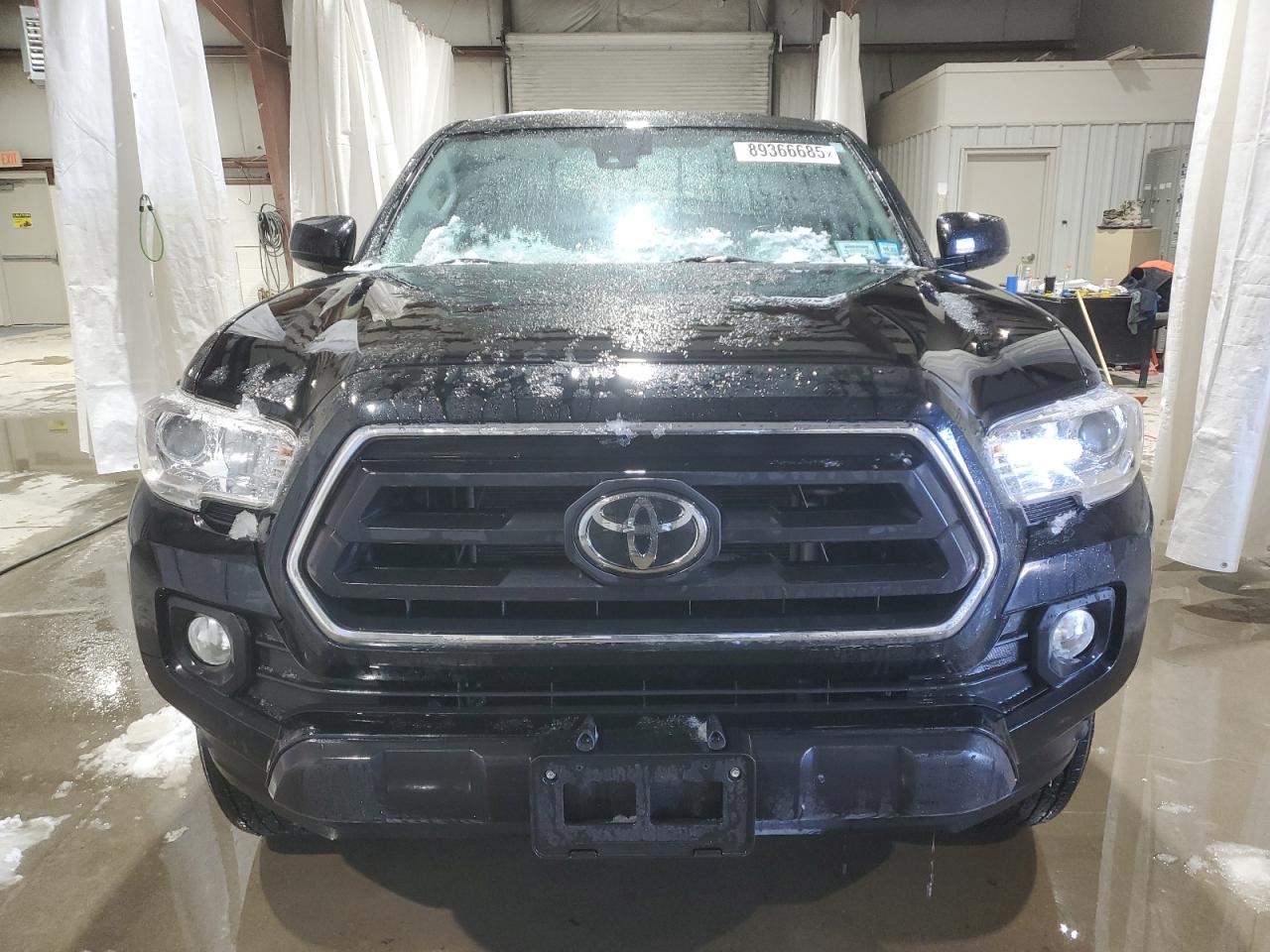 2021 Toyota Tacoma - Image 5