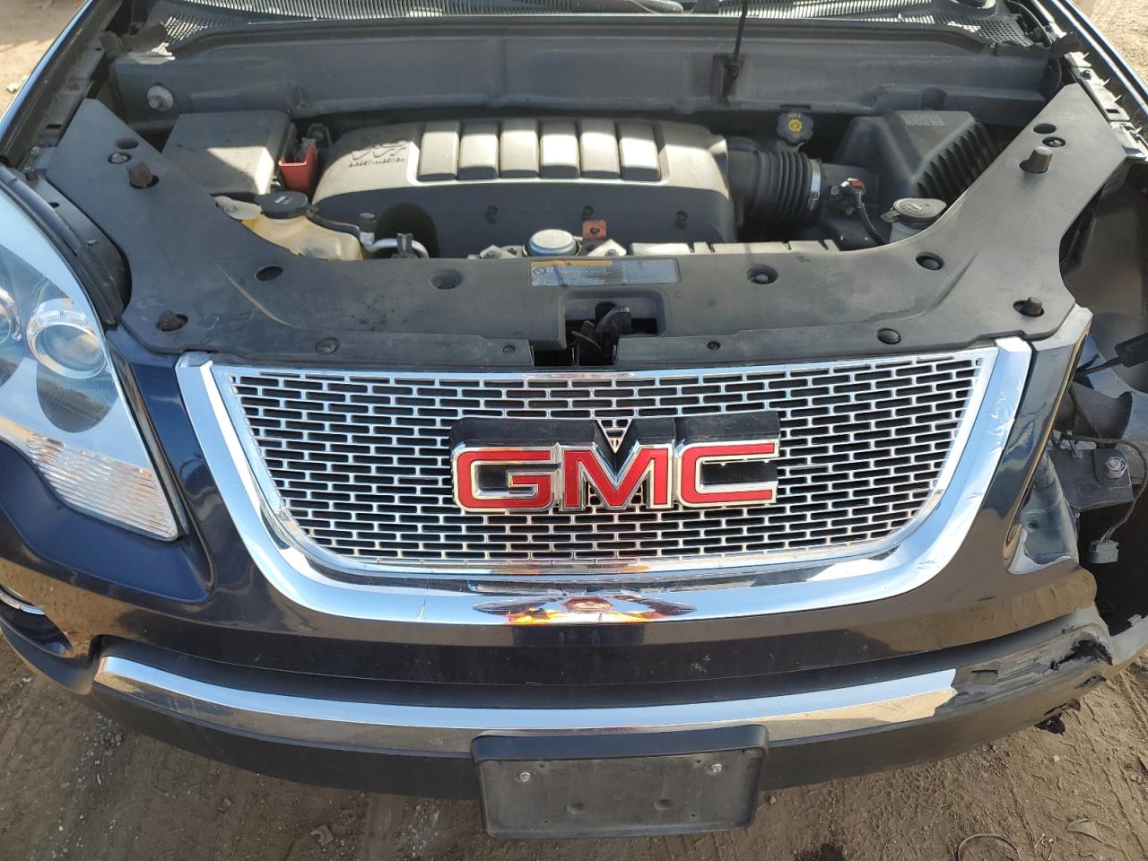 2012 GMC Acadia - Image 12