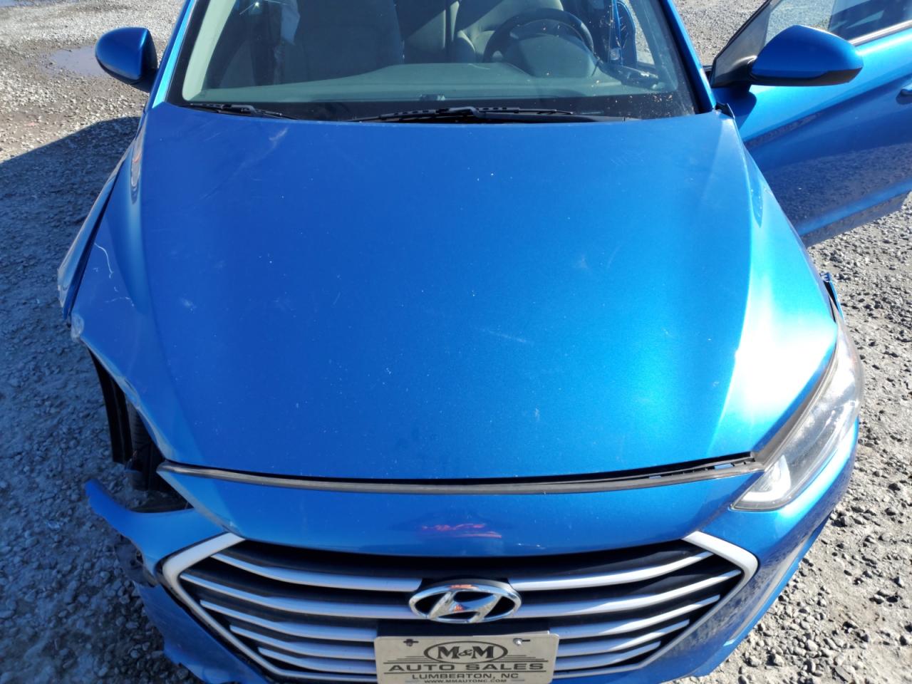 2017 Hyundai Elantra - Image 12