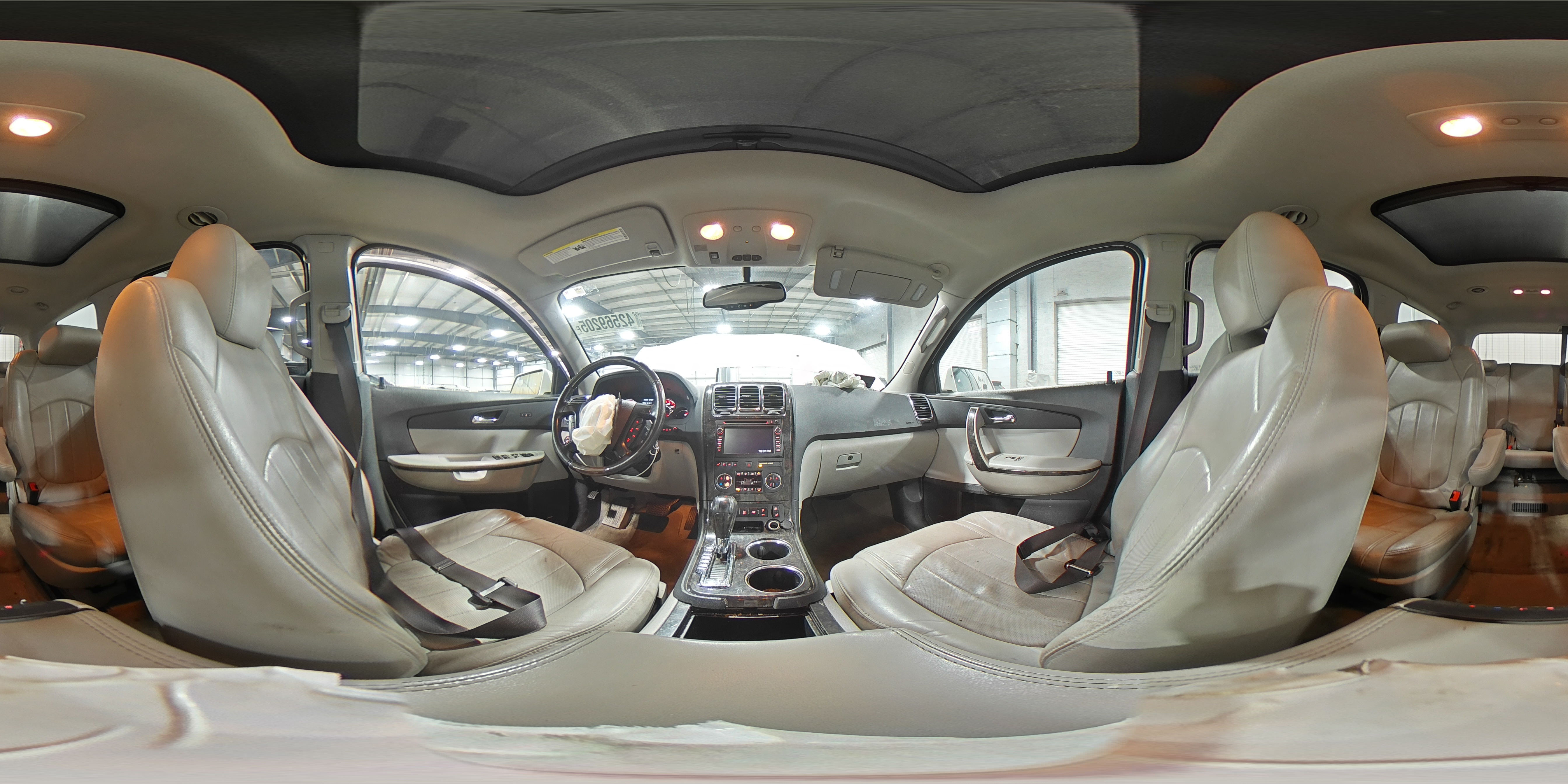 2012 GMC Acadia - Image 15