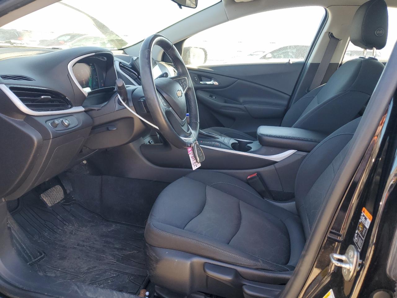 2016 Chevrolet Volt - Image 7