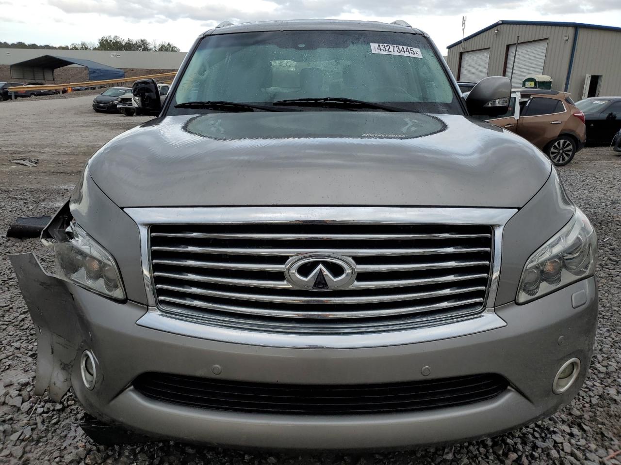 2014 Infiniti QX80 - Image 5