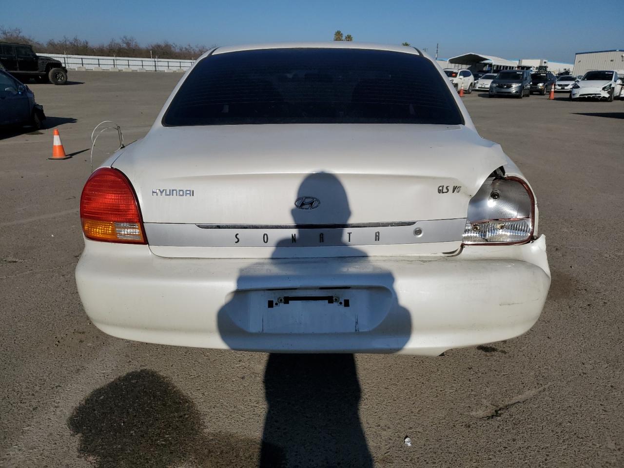 2000 Hyundai Sonata - Image 6
