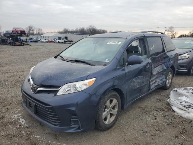 2019 Toyota Sienna Le