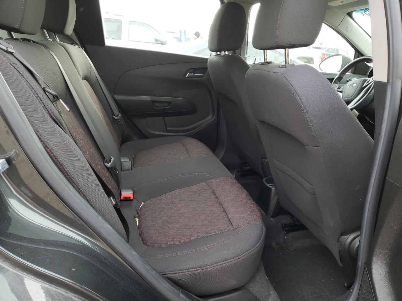 2020 Chevrolet Sonic - Image 11