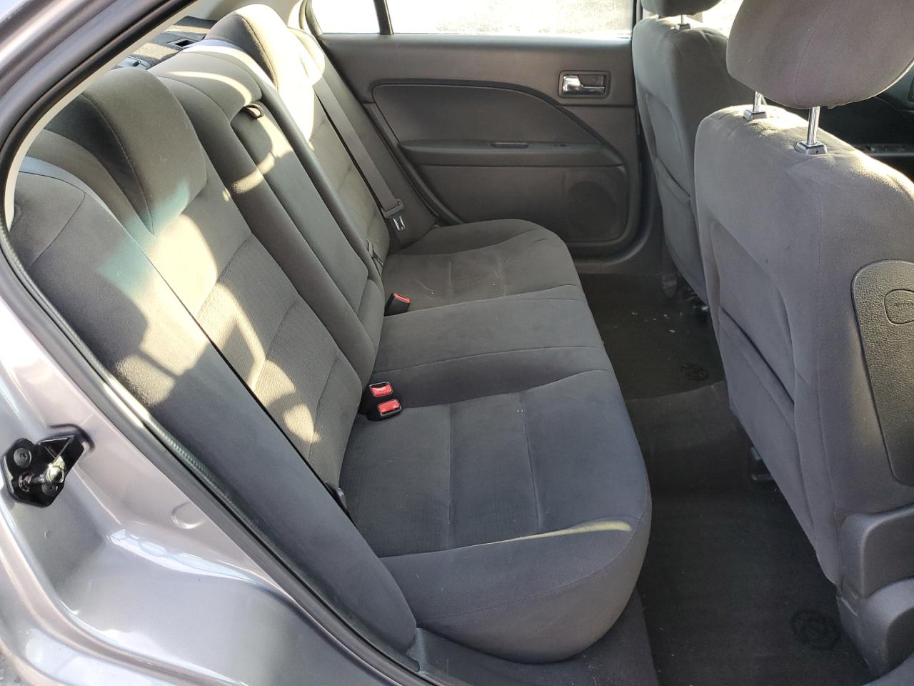 2007 Ford Fusion - Image 11