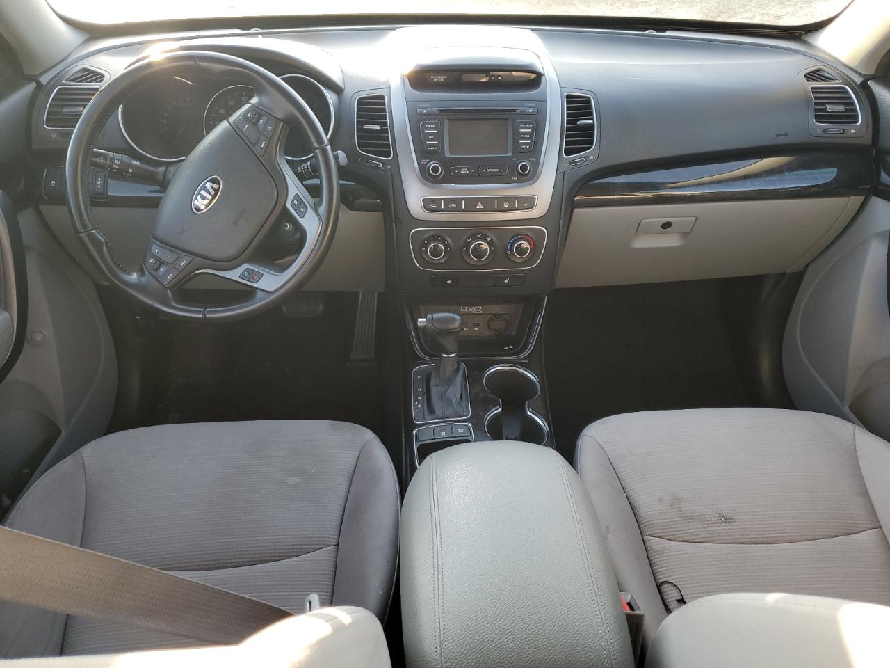 2014 Kia Sorento - Image 8
