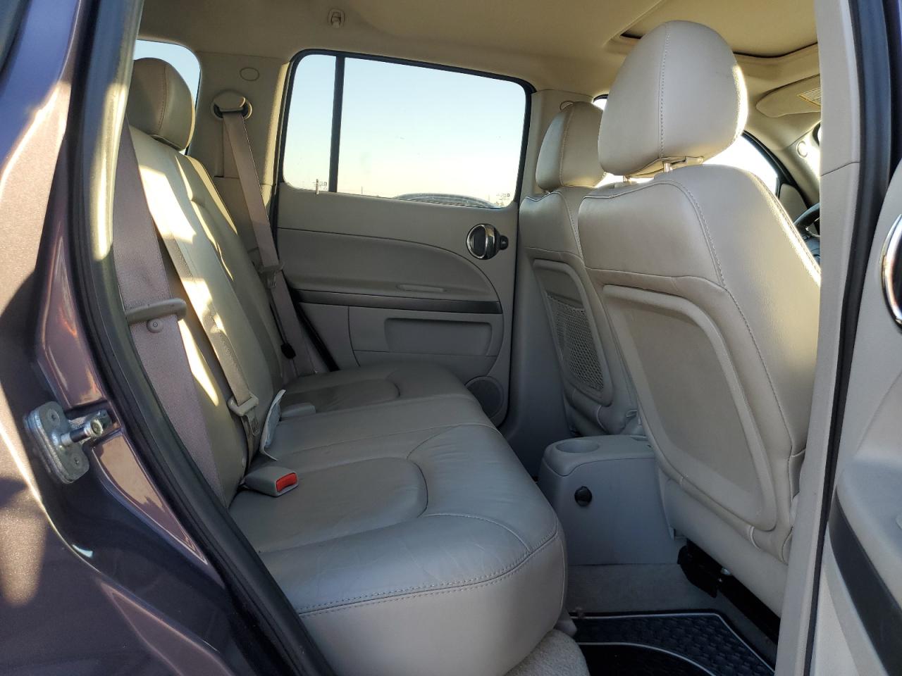 2007 Chevrolet HHR - Image 11