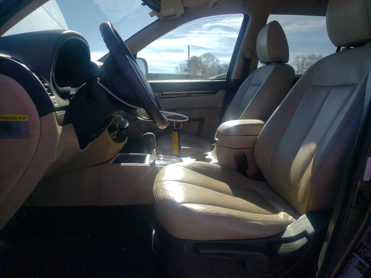 2012 Hyundai Santa Fe - Image 7