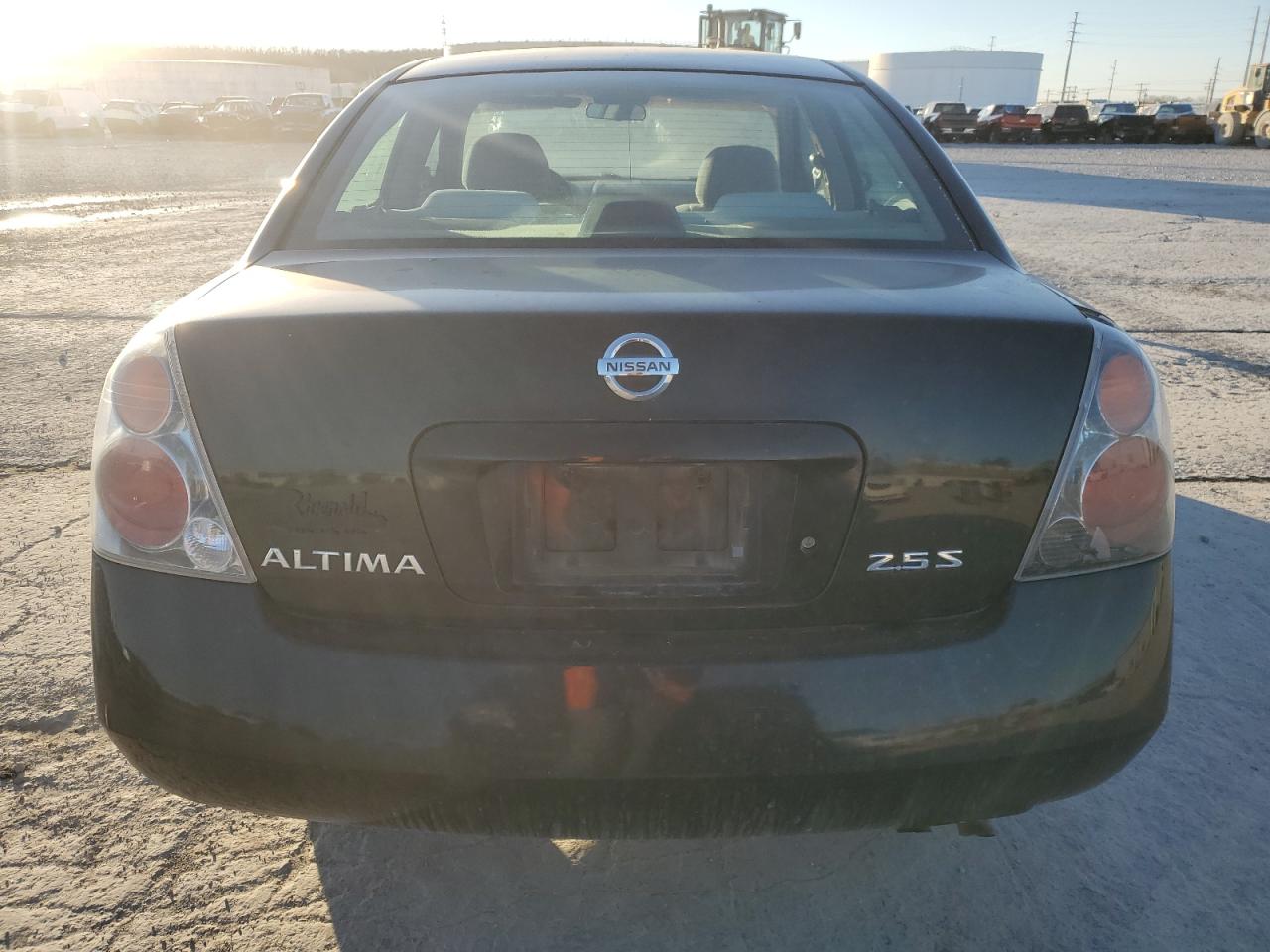 2003 Nissan Altima - Image 6