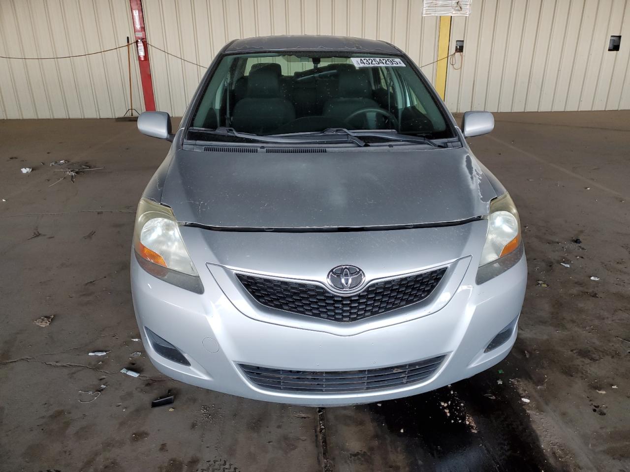 2009 Toyota Yaris - Image 5