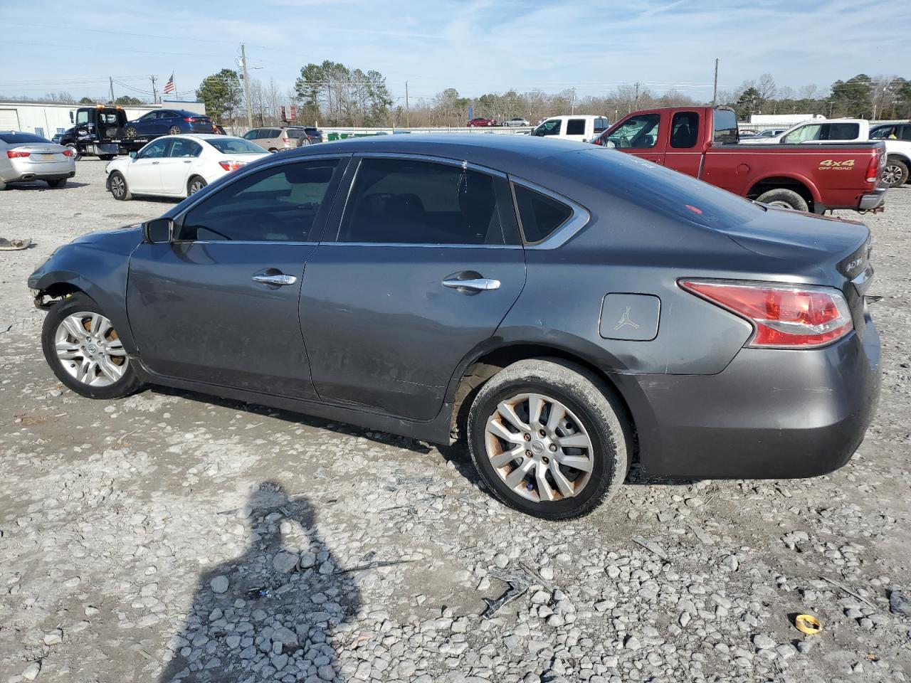 2014 Nissan Altima - Image 2