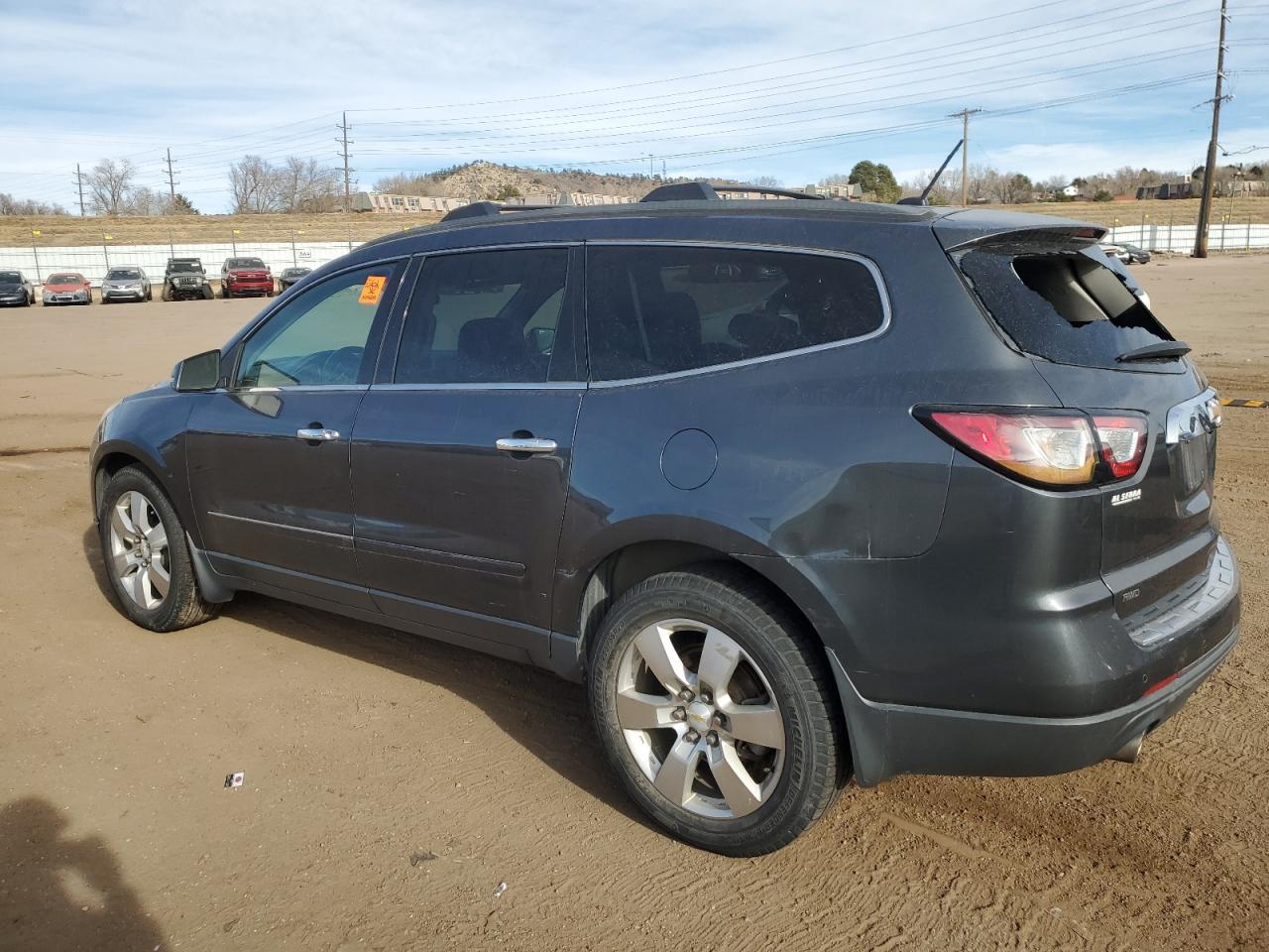 VIN 1GNKVJKD7EJ136666 2014 CHEVROLET TRAVERSE no.2