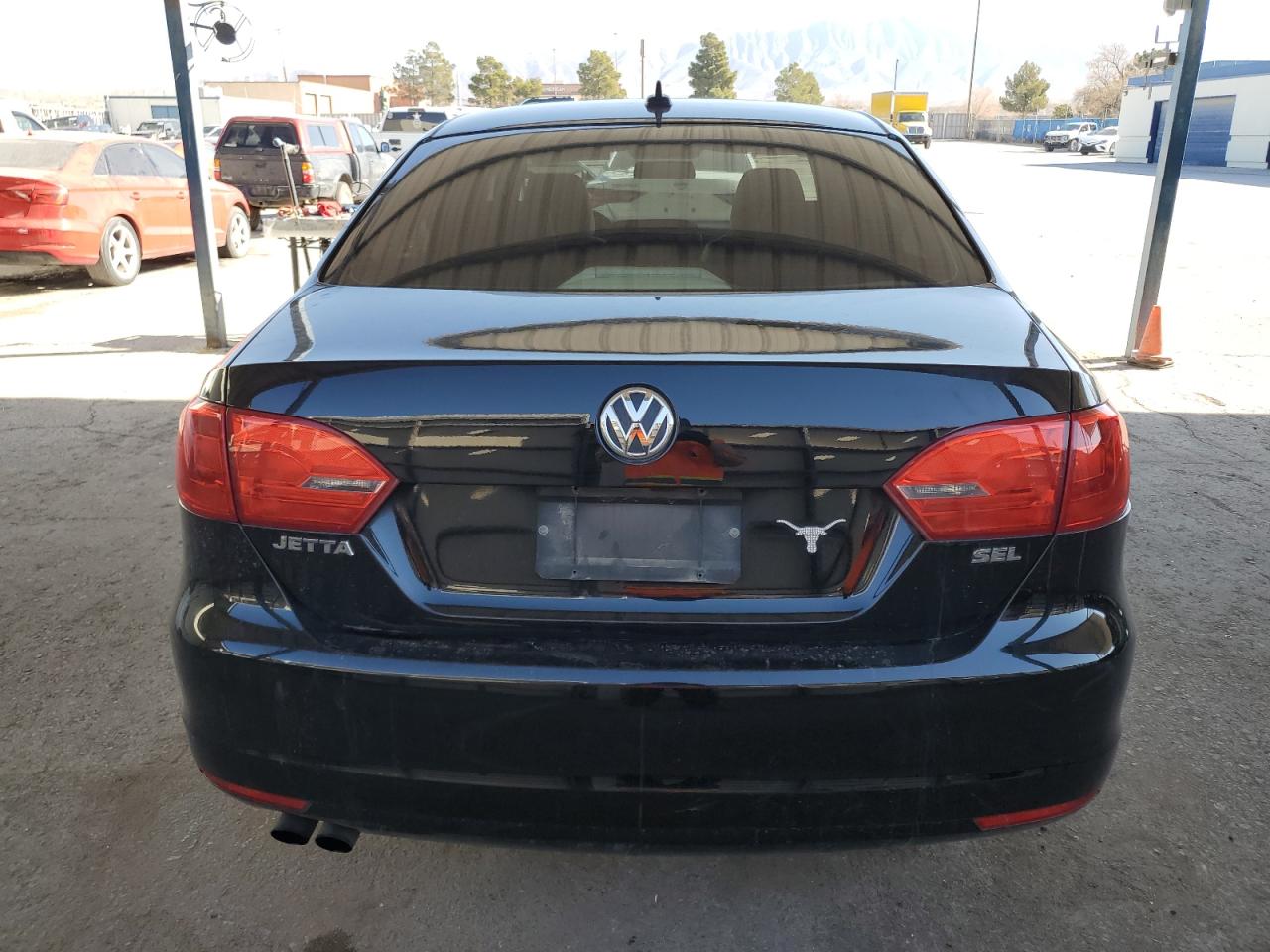 2014 Volkswagen Jetta - Image 6
