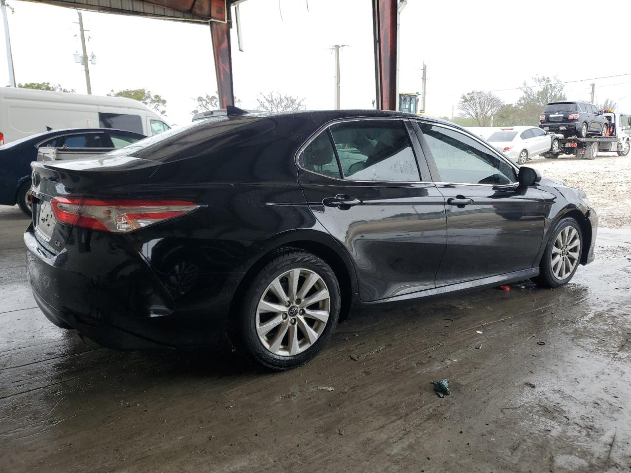 2020 Toyota Camry - Image 3