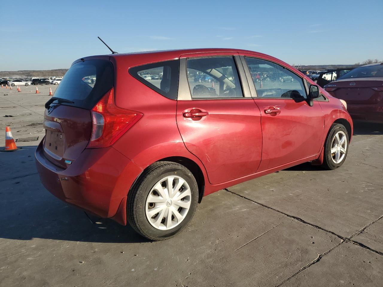 2014 Nissan Versa - Image 3