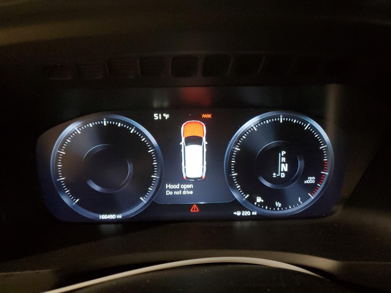 2018 Volvo XC90 - Image 9