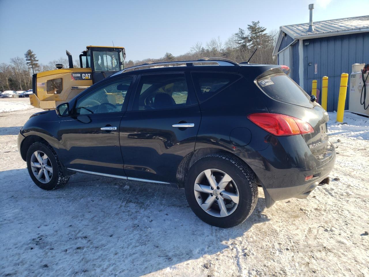 2010 Nissan Murano - Image 2