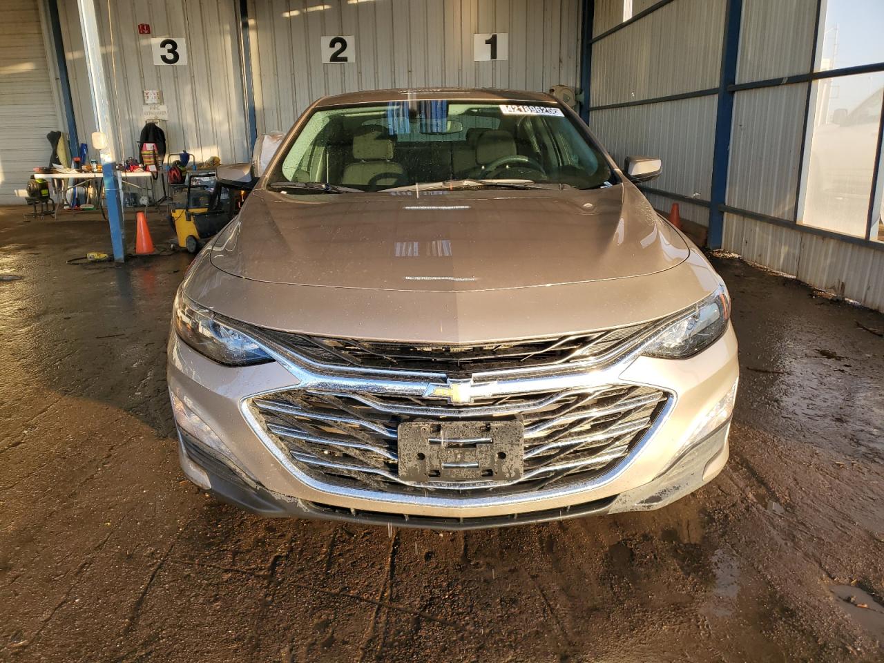 2023 Chevrolet Malibu - Image 5