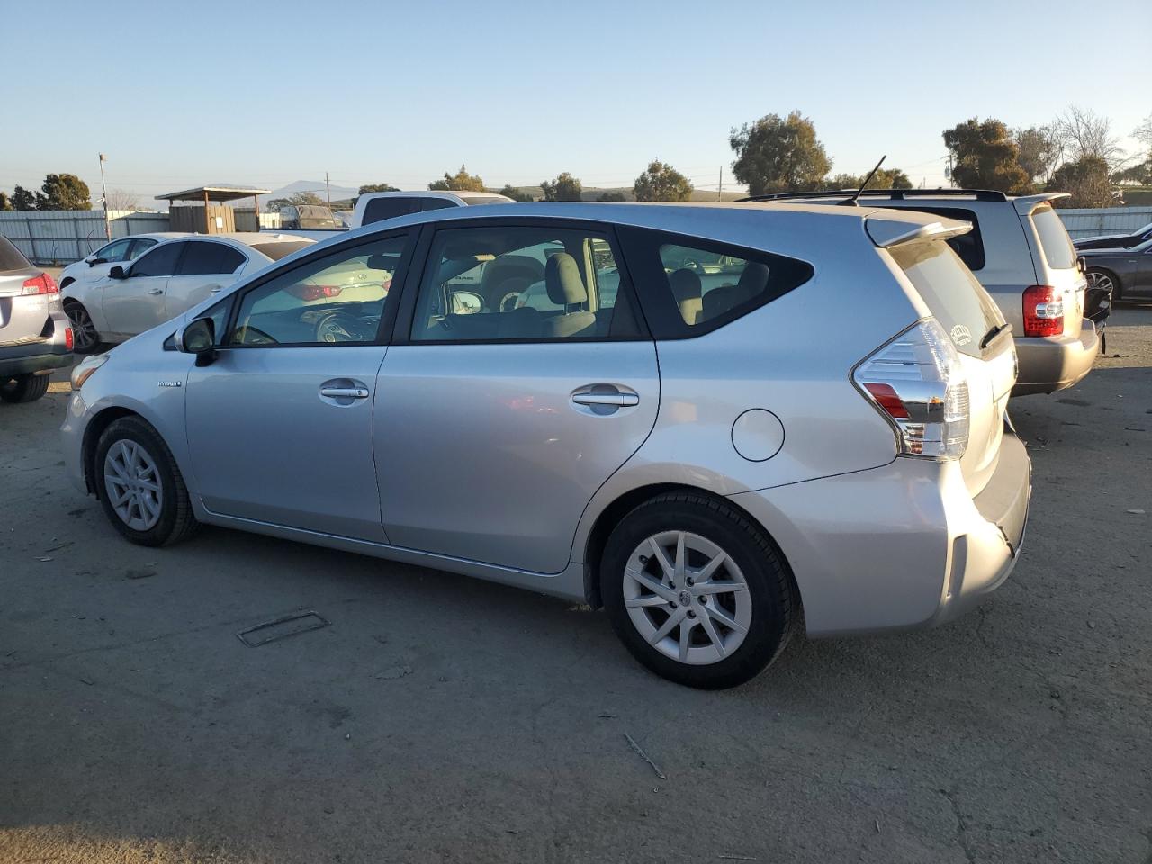 VIN JTDZN3EU4D3283321 2013 TOYOTA PRIUS no.2