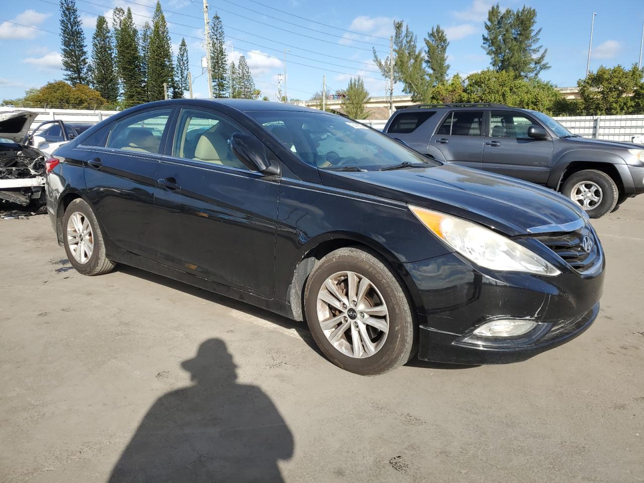 2013 Hyundai Sonata - Image 4