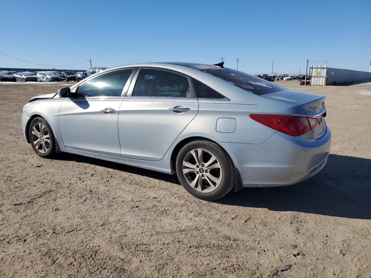2013 Hyundai Sonata - Image 2