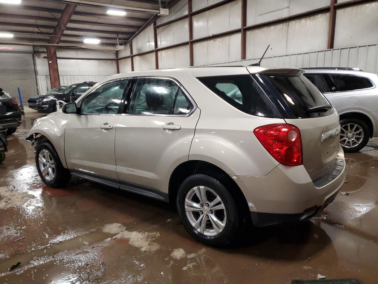 2014 Chevrolet Equinox - Image 2