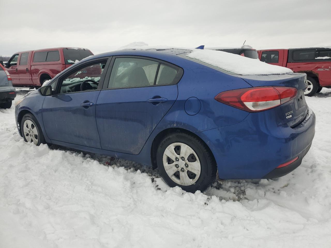 2018 Kia Forte - Image 2