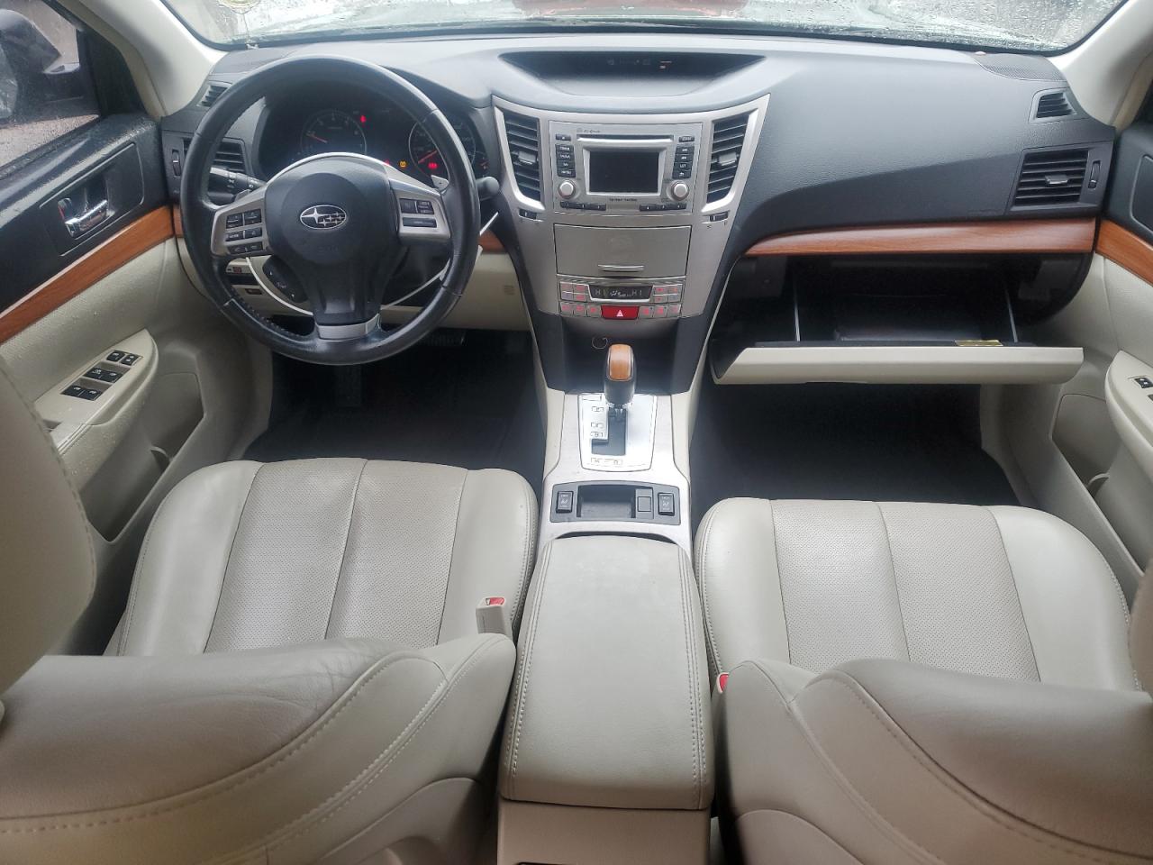 2013 Subaru Outback - Image 8