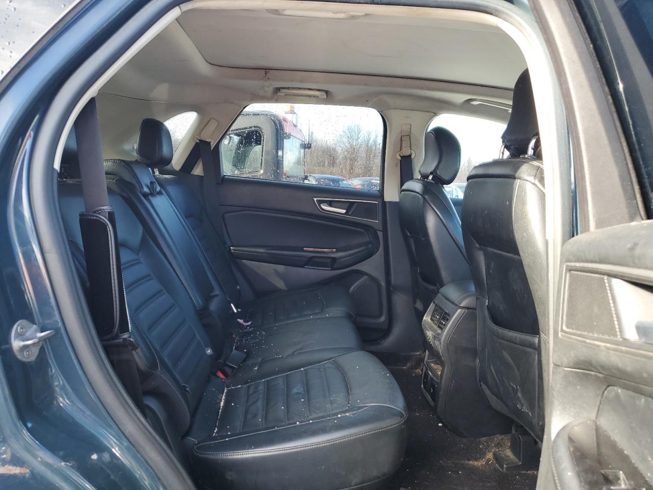 2016 Ford Edge - Image 11