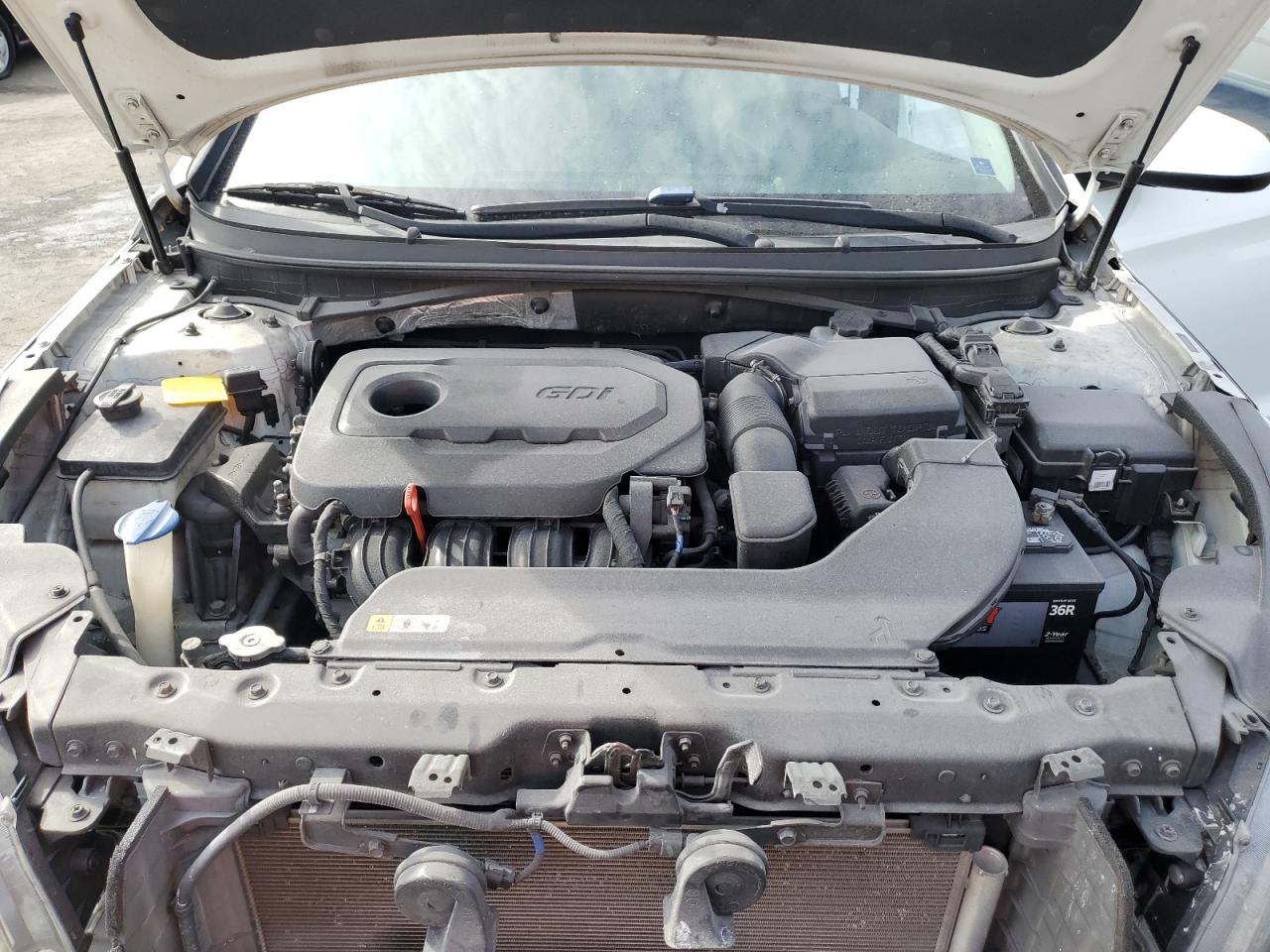 2016 Hyundai Sonata - Image 11