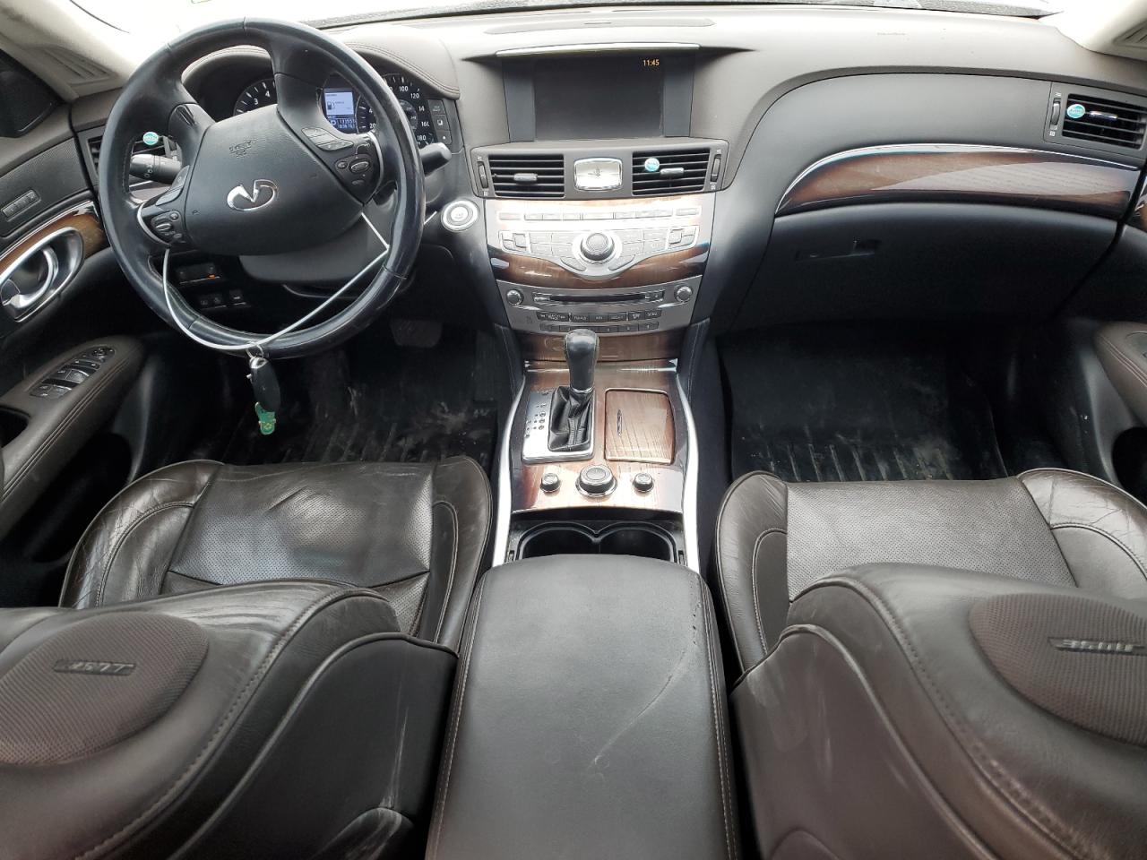 2011 Infiniti M - Image 8