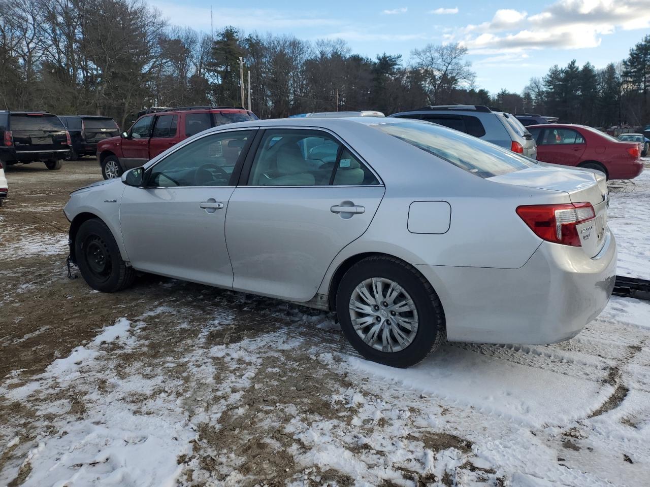 2012 Toyota Camry - Image 2