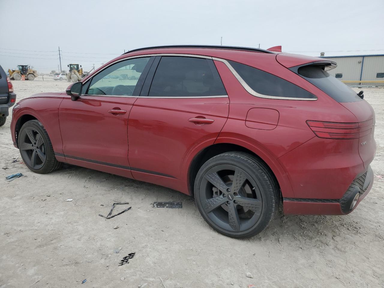 2022 Genesis GV70 - Image 2