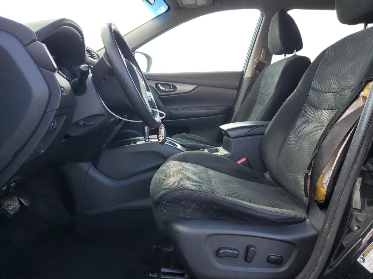 2016 Nissan Rogue - Image 7
