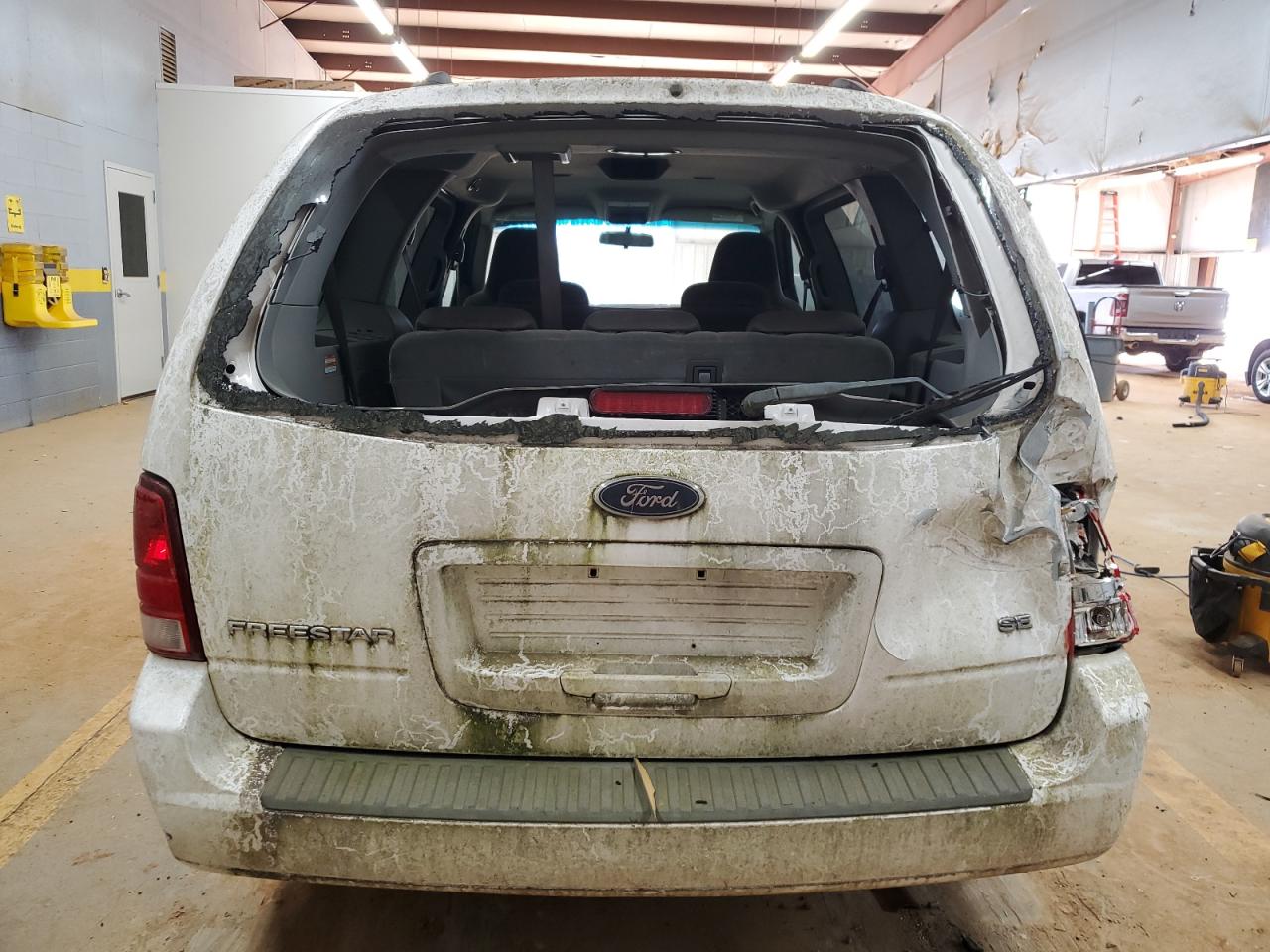 2007 Ford Freestar - Image 6